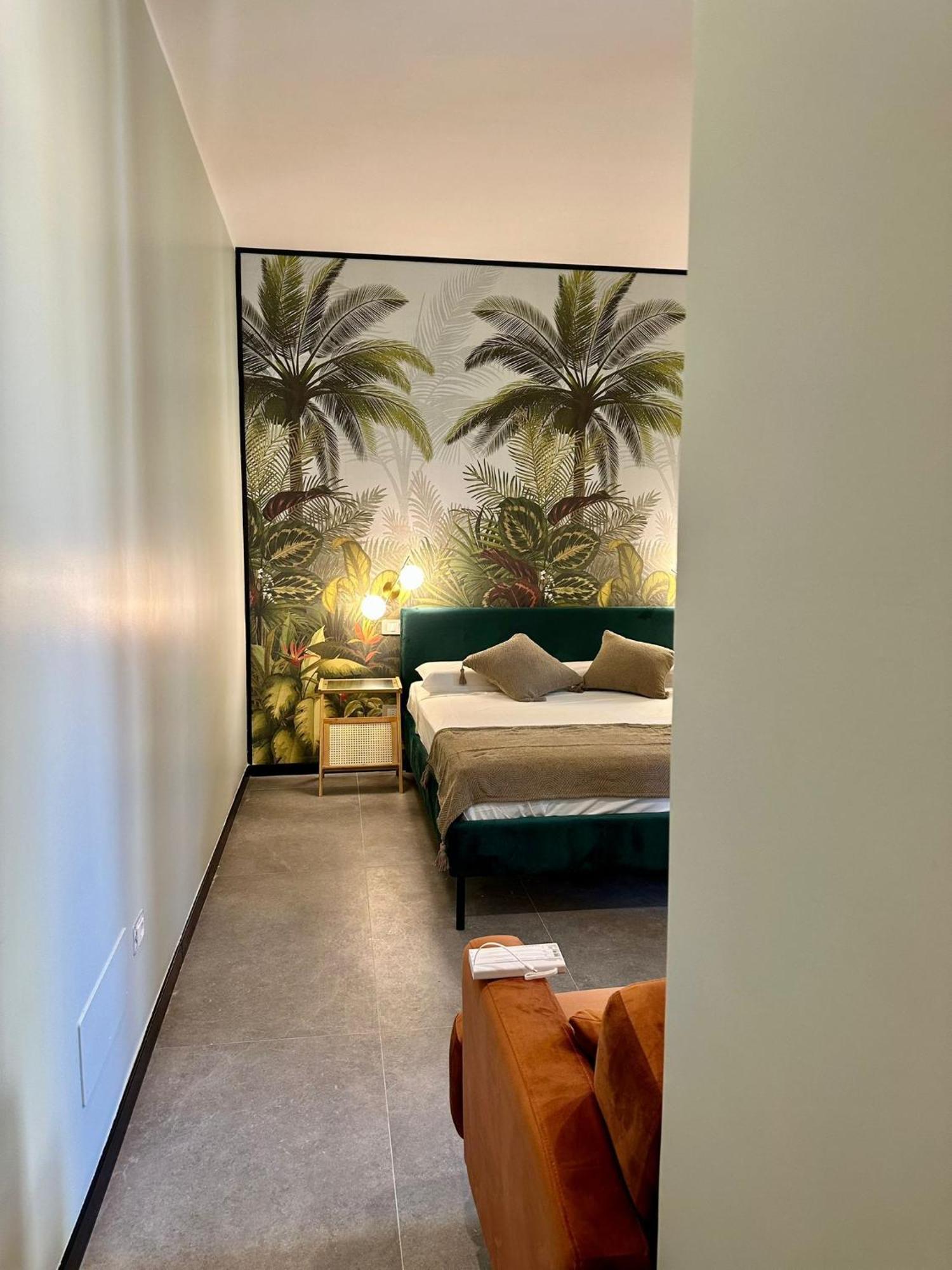 Golden Palm B&B Бари Экстерьер фото